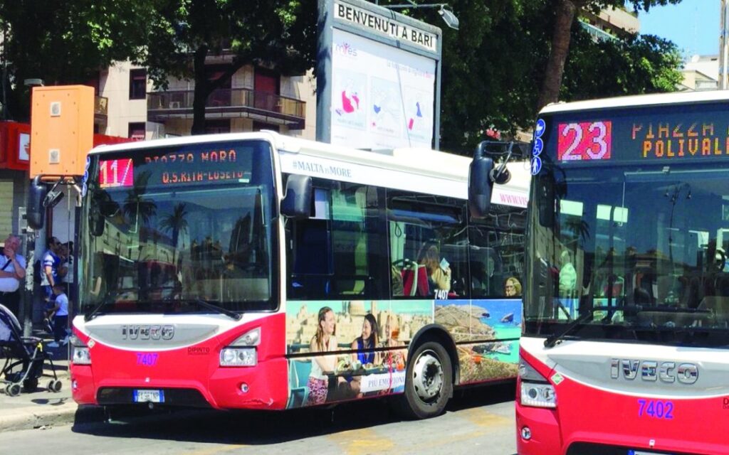 Getting around Bari with public transport: Amtab public shuttle bus
