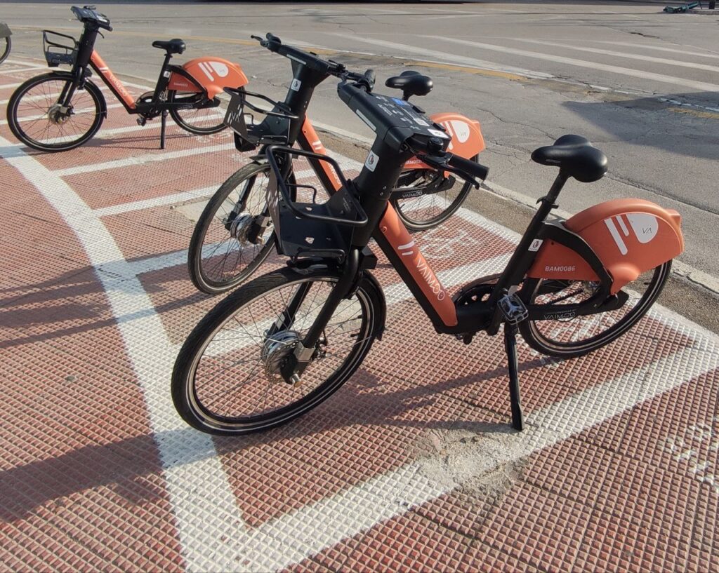 Getting around Bari with public transport: bike-sharing