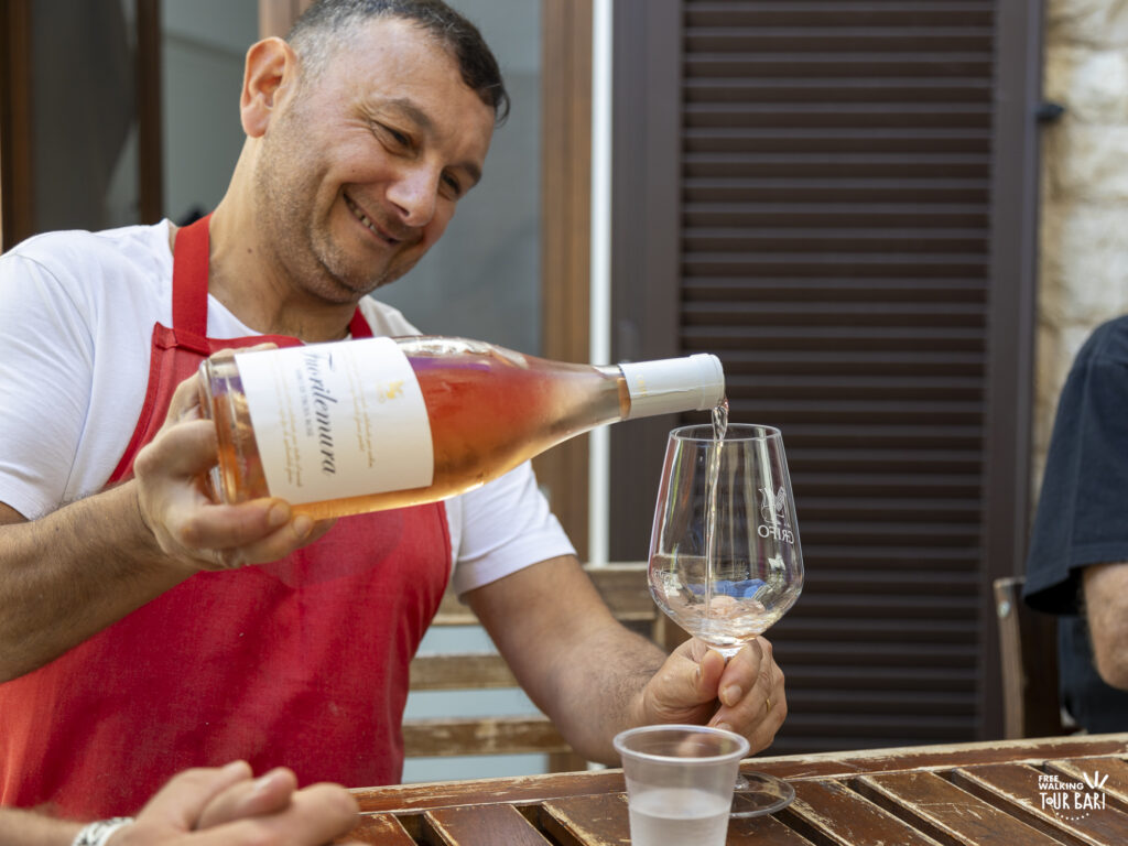 Cin Cin Bari is the food and wine itinerary that allows you to enjoy a classic aperitif overlooking the sea 